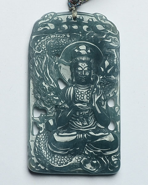 神龙护主