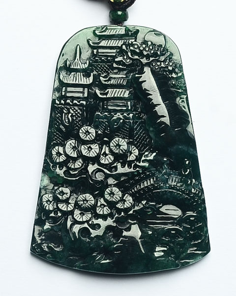 层峦叠翠