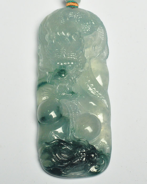 游龙戏珠