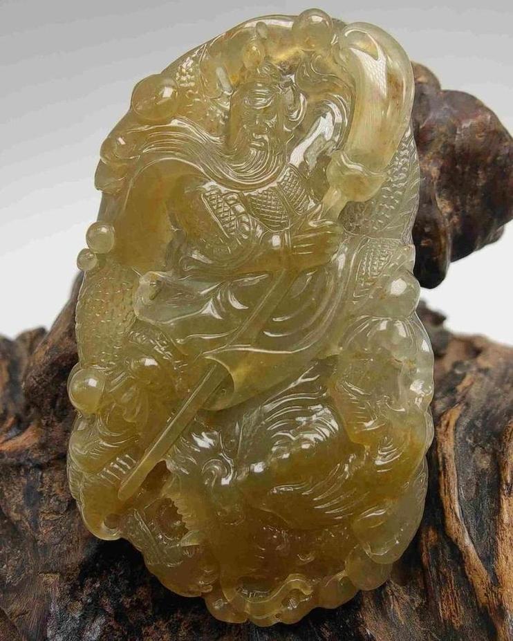 踏龙关公