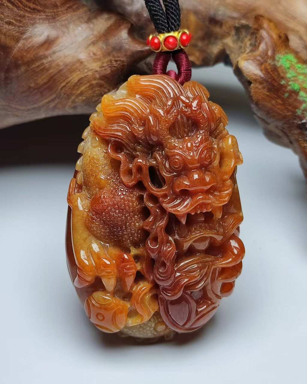 龙行天下