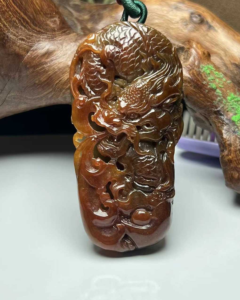 龙行天下