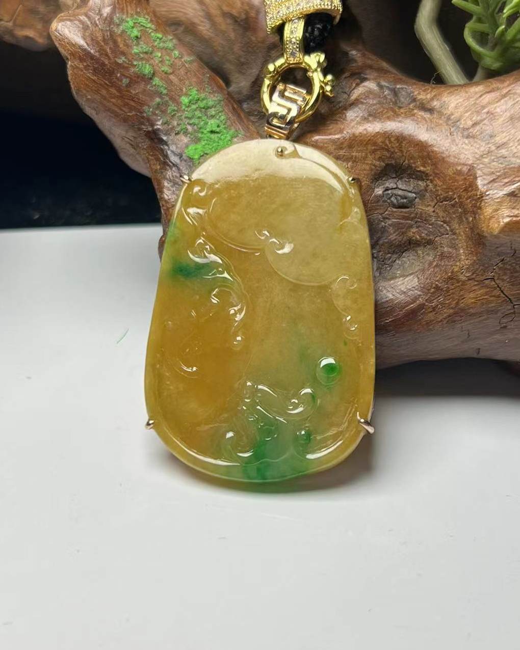 龙行天下