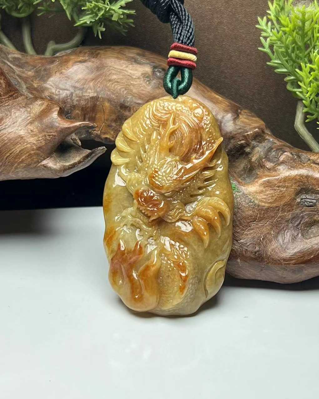龙行天下
