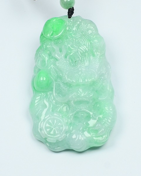 龙行天下