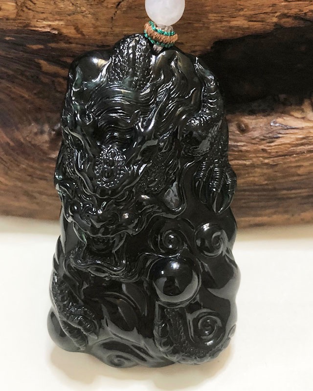 龙行天下