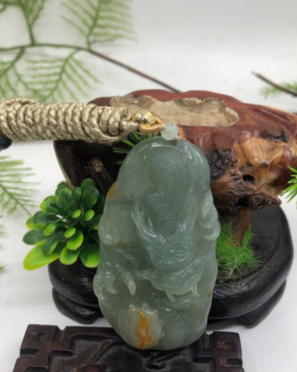 龙行天下