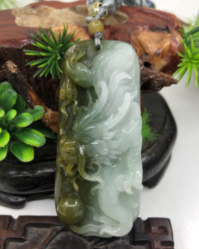 龙行天下