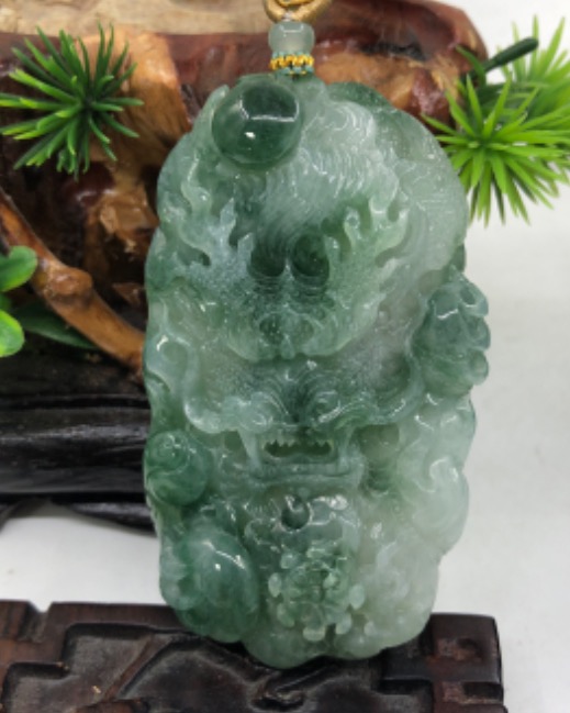 龙行天下