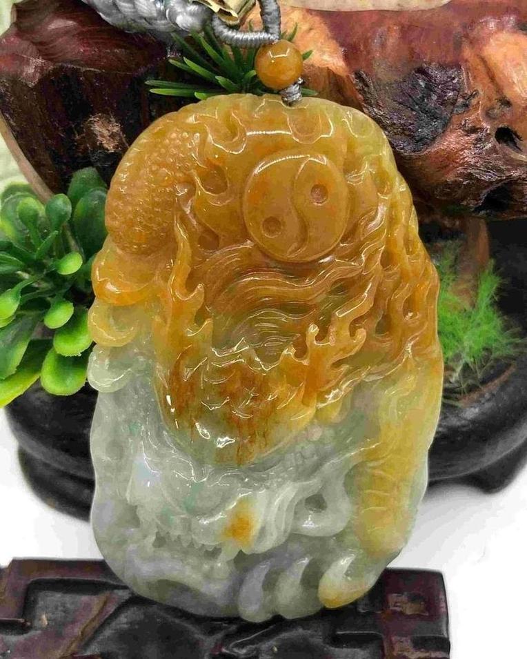 龙行天下