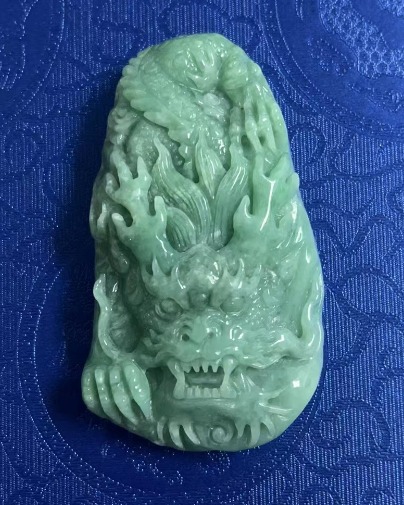 龙行天下