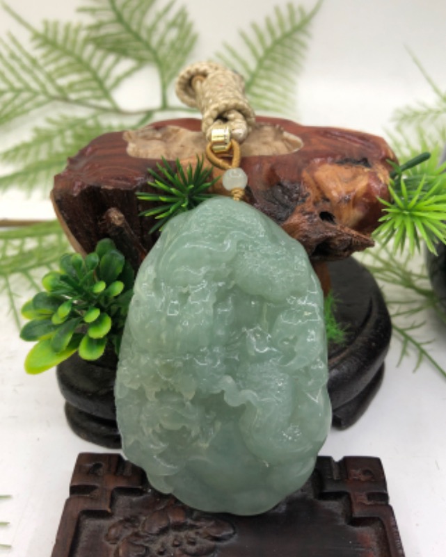 龙行天下