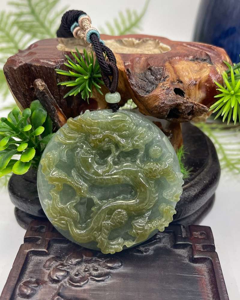 龙行天下