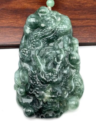 龙行天下