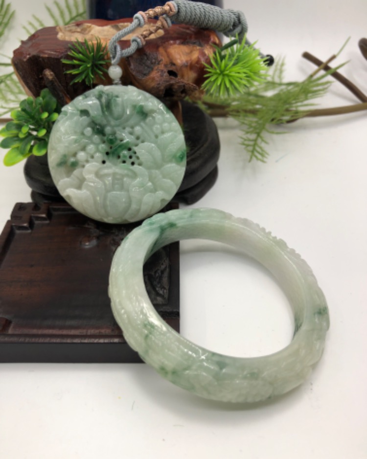 喜上眉梢