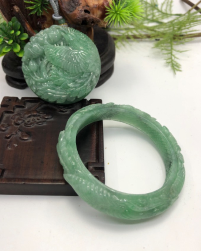 凤穿牡丹