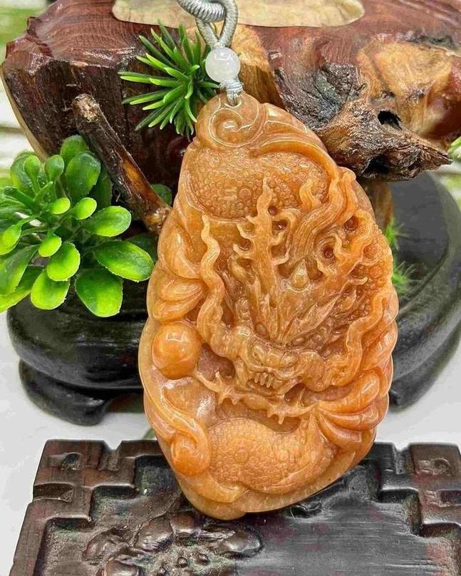 龙行天下