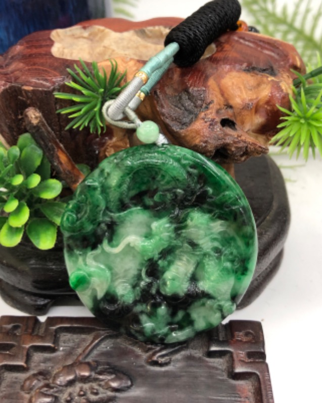 龙行天下
