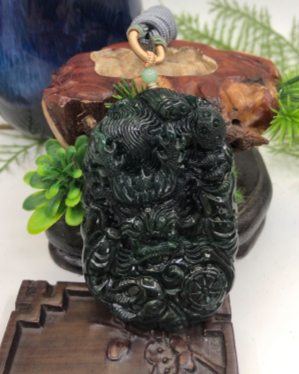 龙行天下