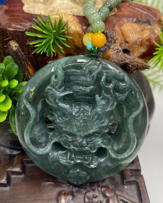 龙行天下