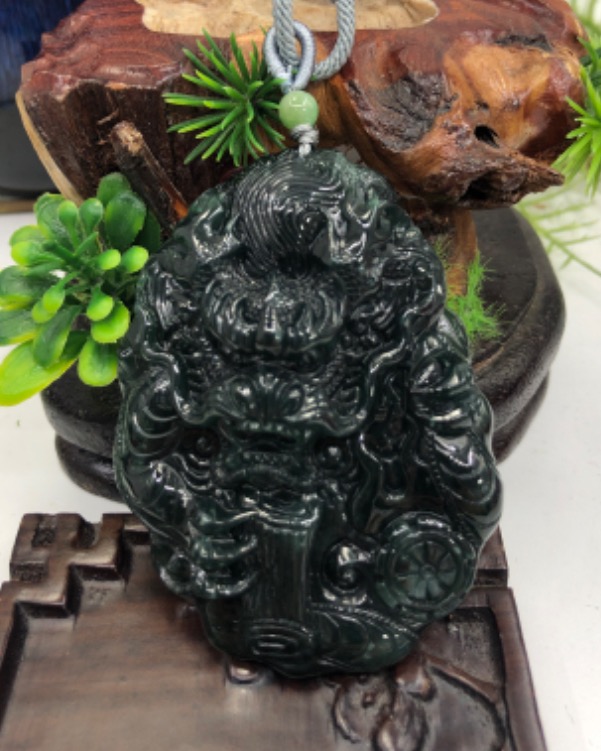 龙行天下