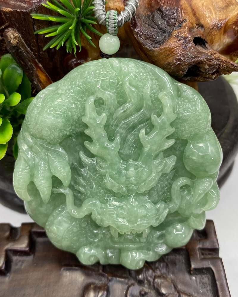 龙行天下