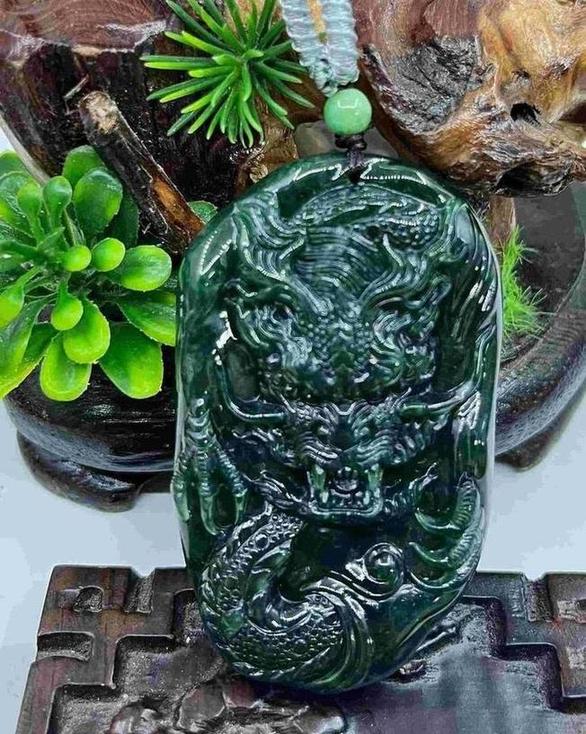 龙行天下