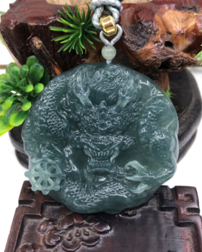 龙行天下