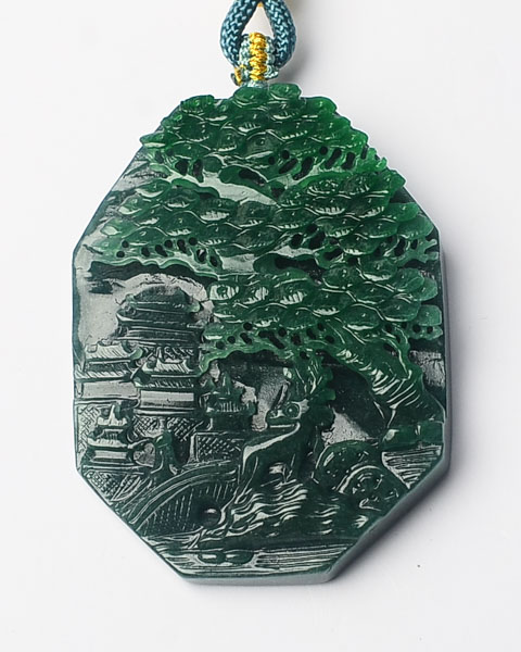 翠绿青山