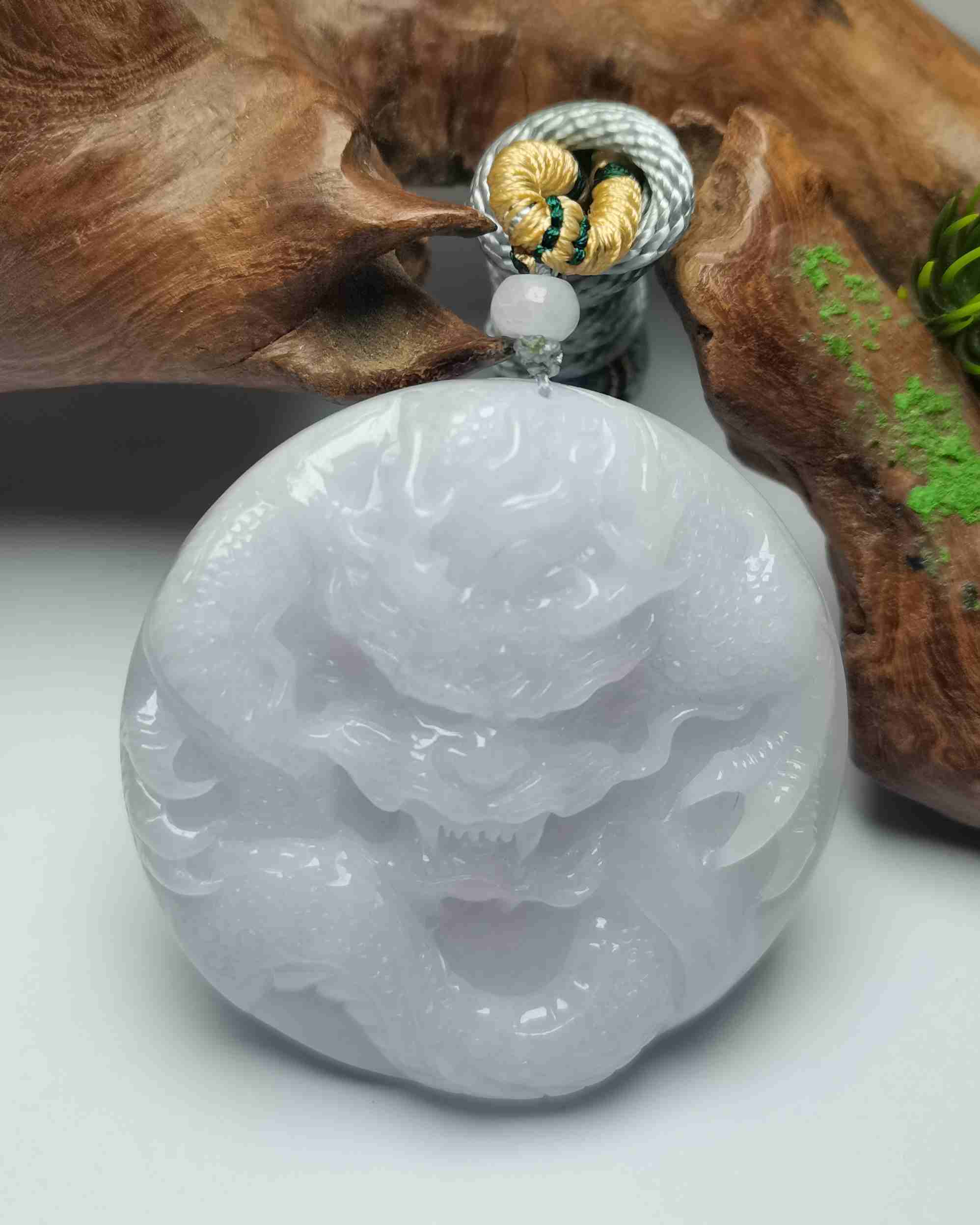 龙行天下