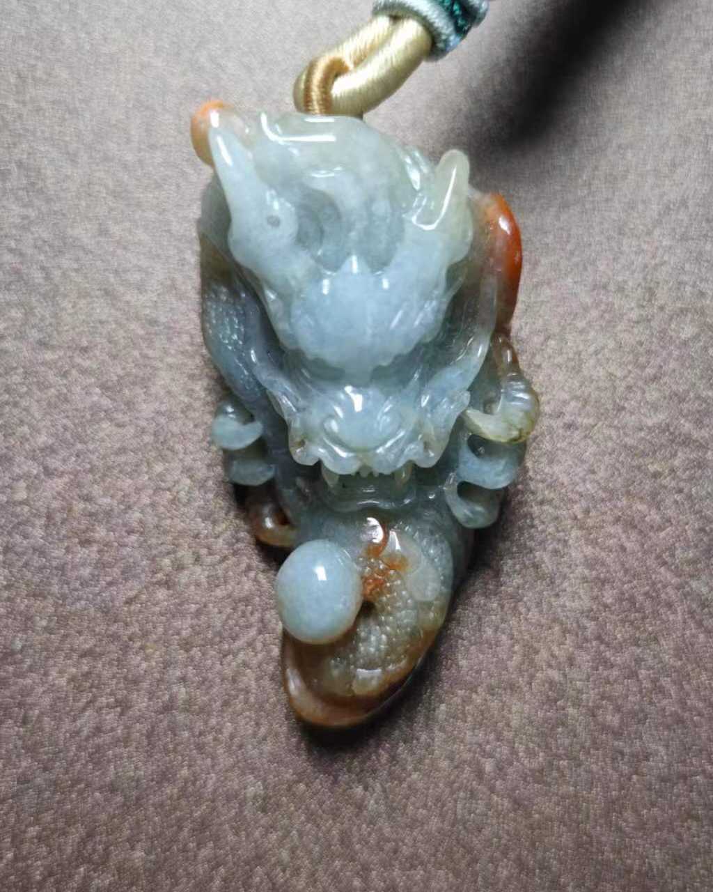 龙行天下