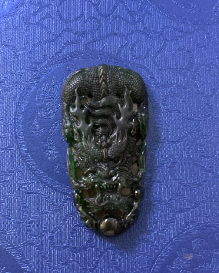 龙行天下