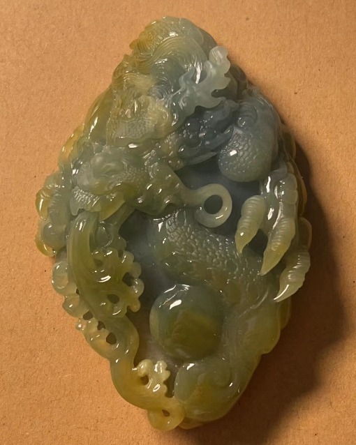 龙行天下