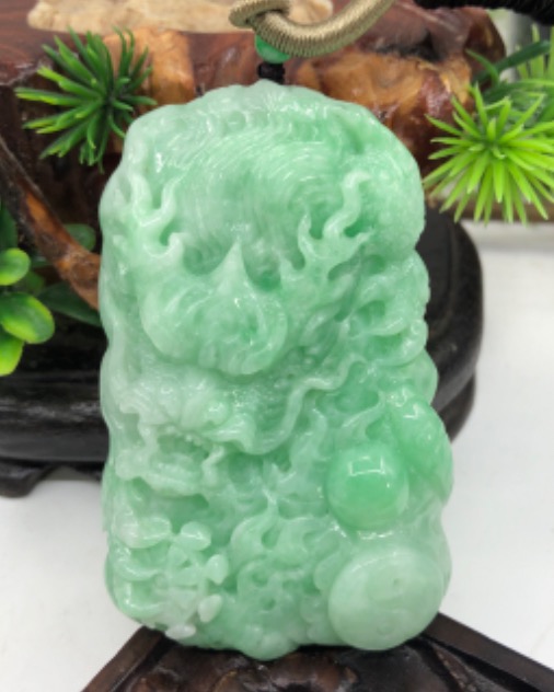龙行天下