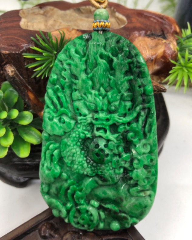 龙行天下