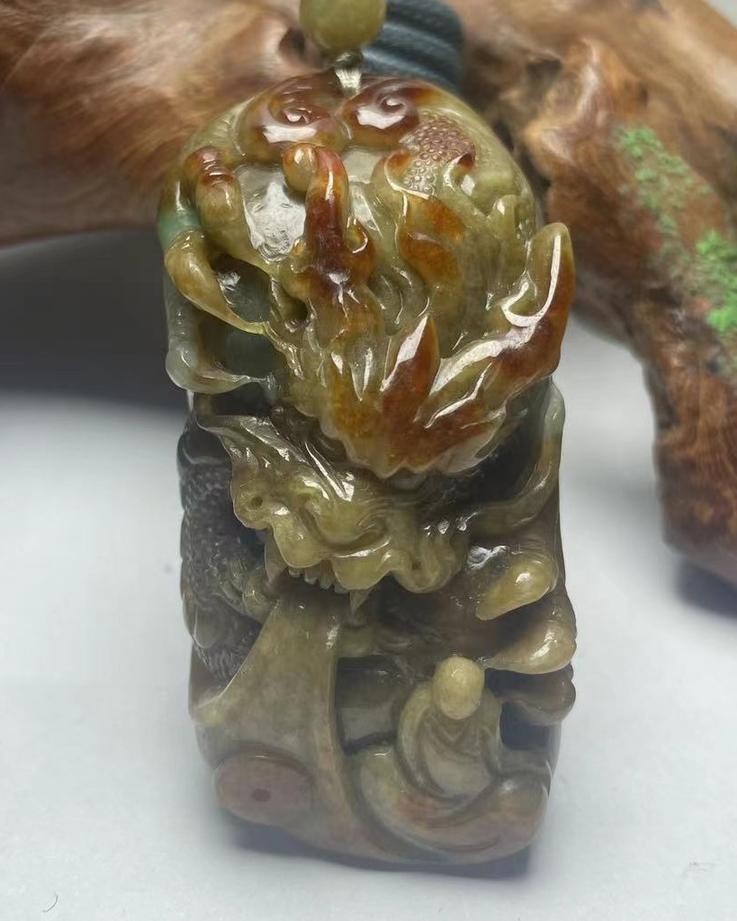 神龙护主