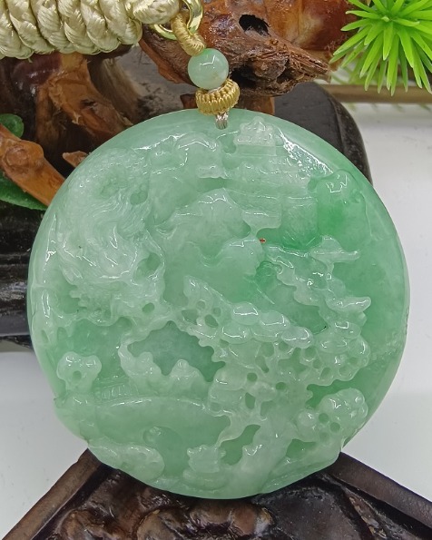 龙行天下