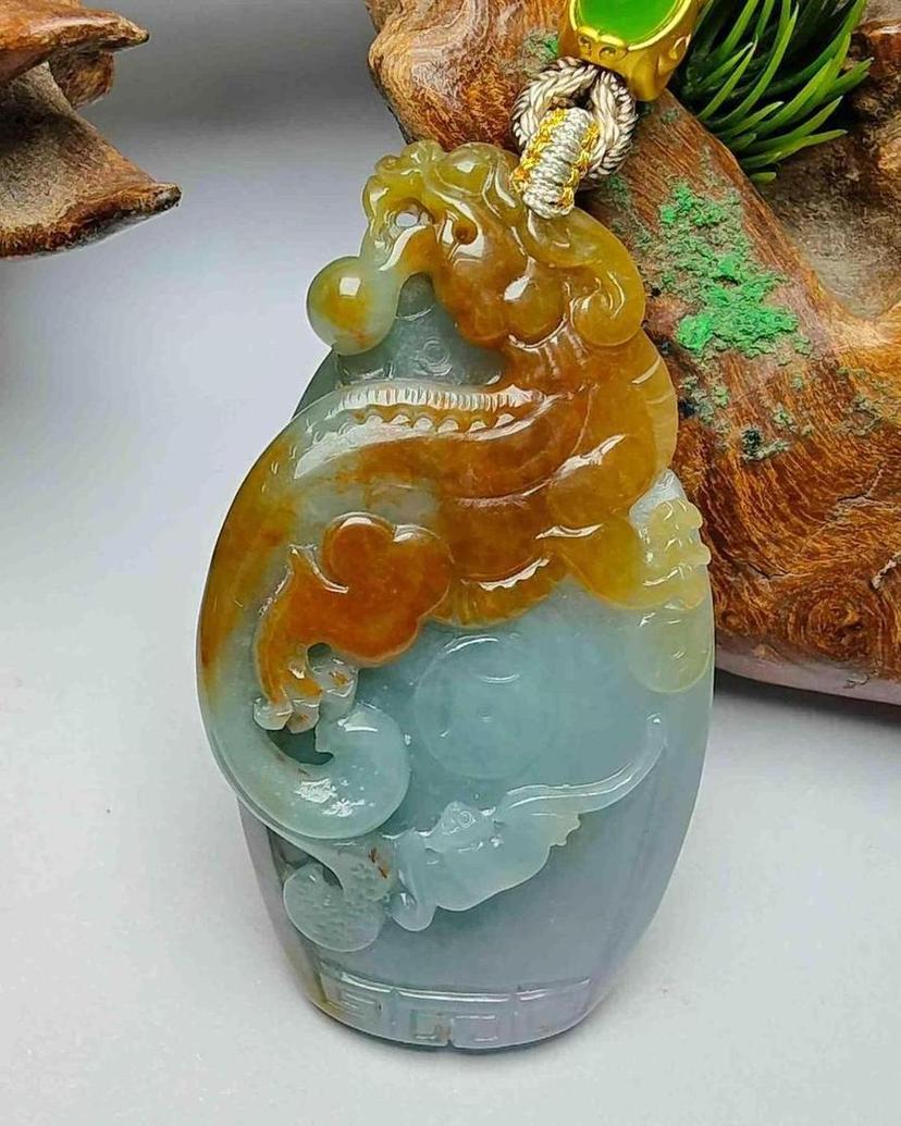龙行天下