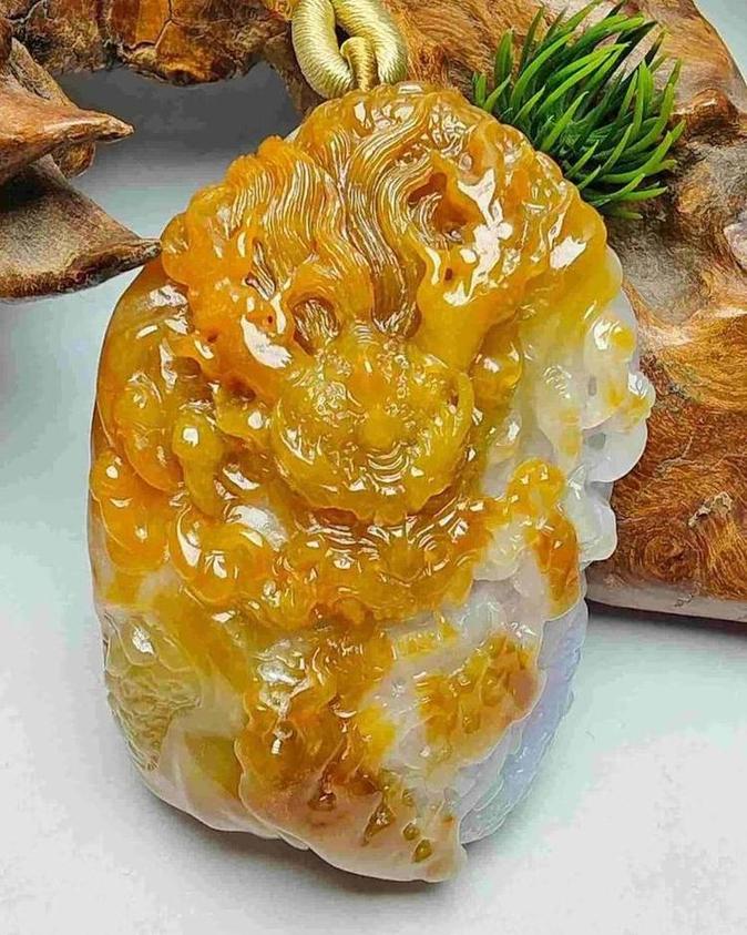 龙行天下