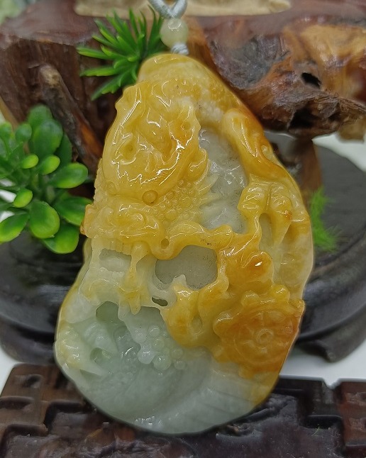 龙行天下