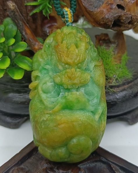 龙行天下
