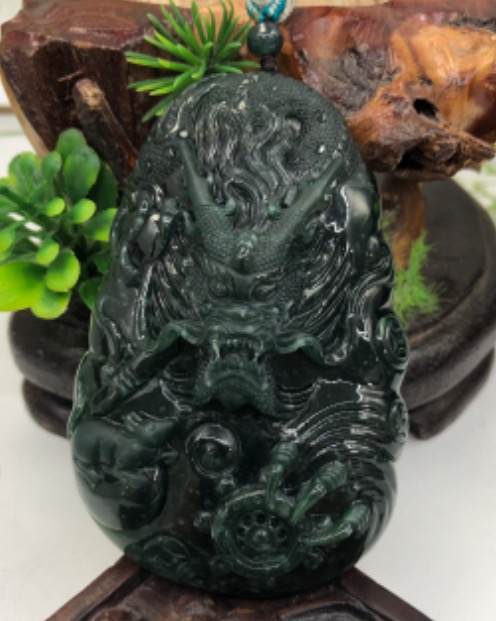 龙行天下