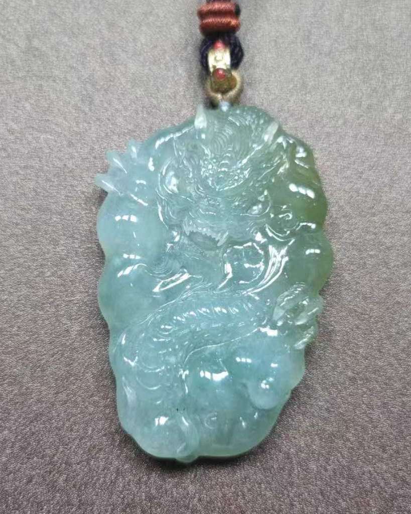 龙行天下