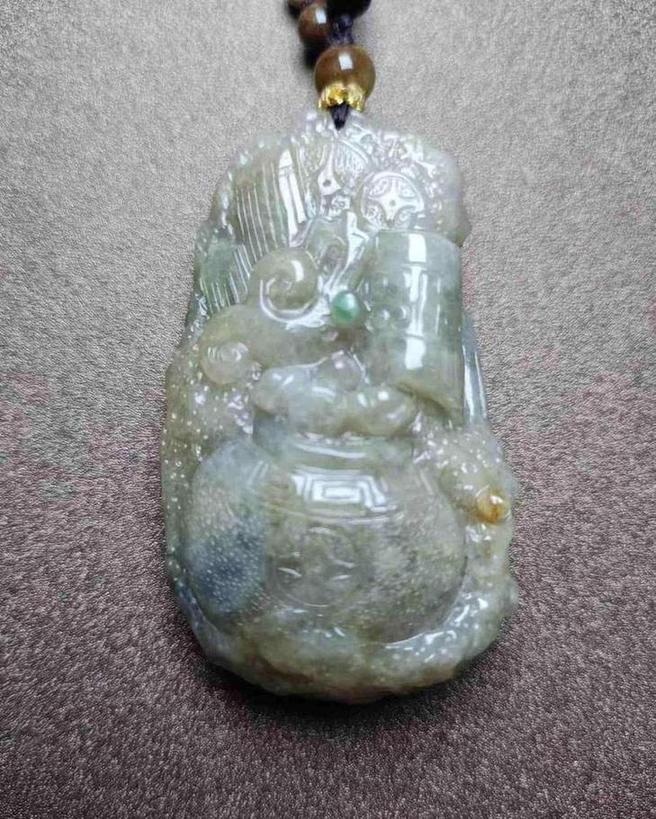 厚德载物