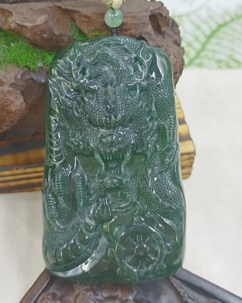 龙行天下