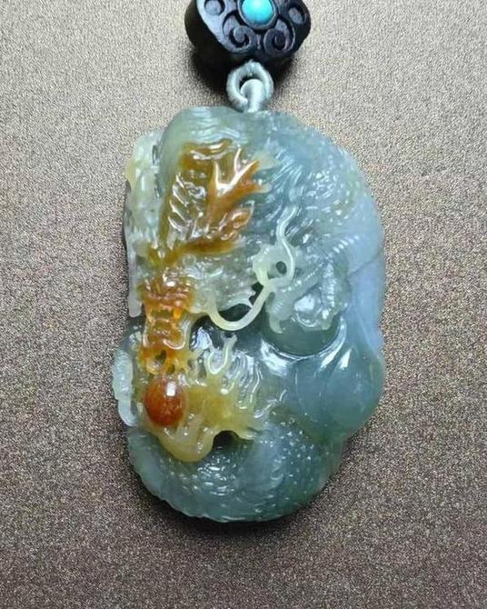 神龙护主