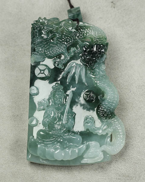 神龙护主