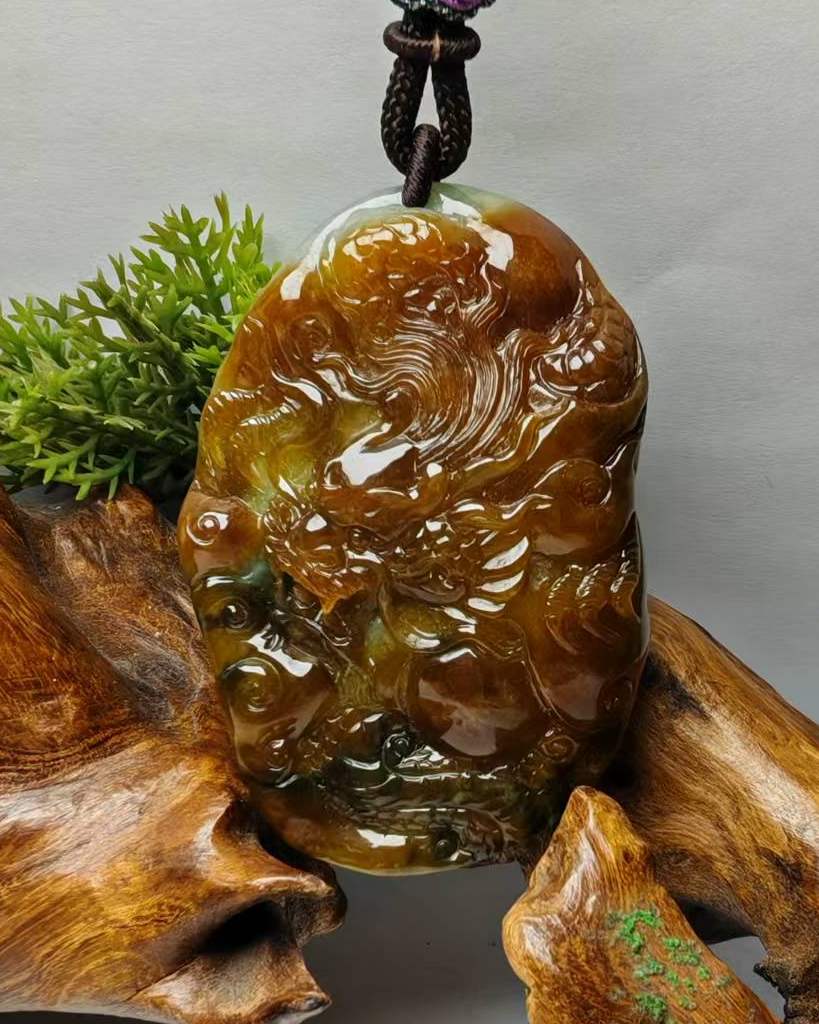 龙行天下