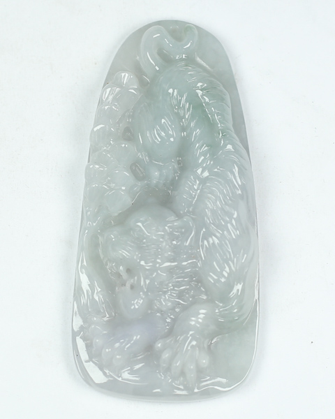 虎虎生威