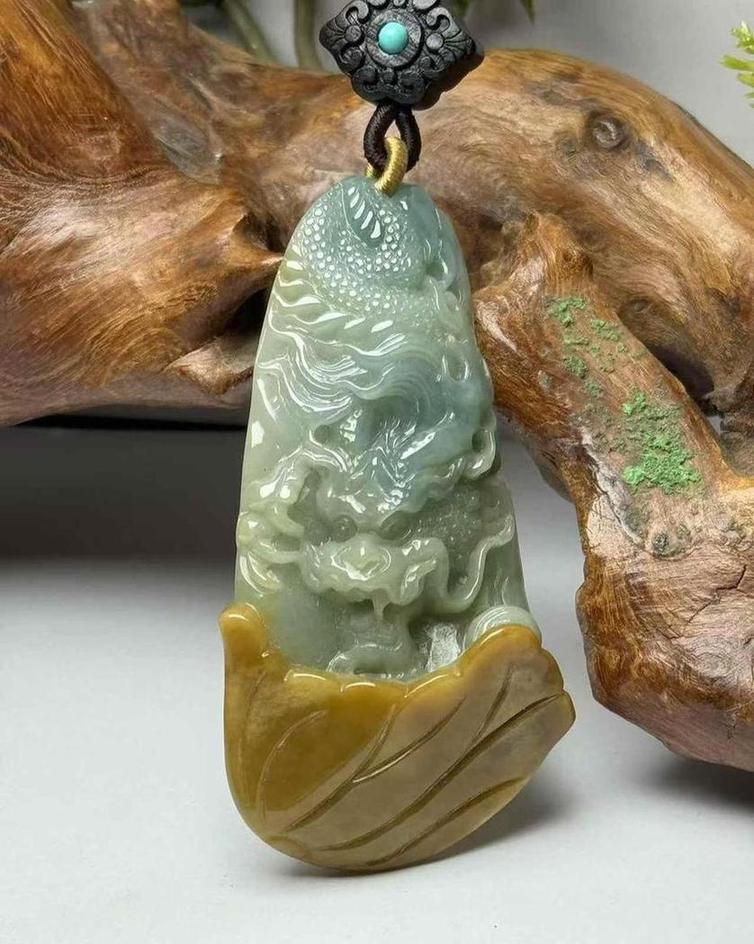 龙行天下